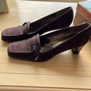 Stuart Weitzman
 Pump